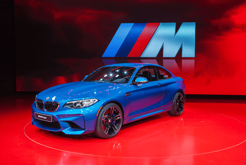 blue-car-m3